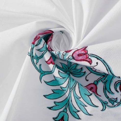 Premium White Cotton Bedsheet Floral Pattern Machine Washable Perfect for Home Distributor, Wholesaler, Manufacturers, Suppliers, Exporters in Togo