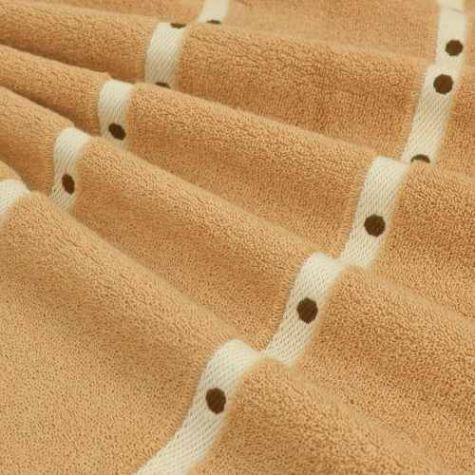 Ultra Soft and Quick Dry Cotton Bath Towel with Decorative Dot Stripes Distributor, Wholesaler, Manufacturers, Suppliers, Exporters in Navi Mumbai